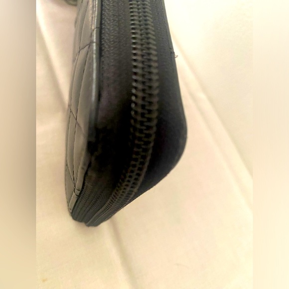 Chanel Cambon Calf Leather Zippy Wallet w/COA - Picture 10 of 17